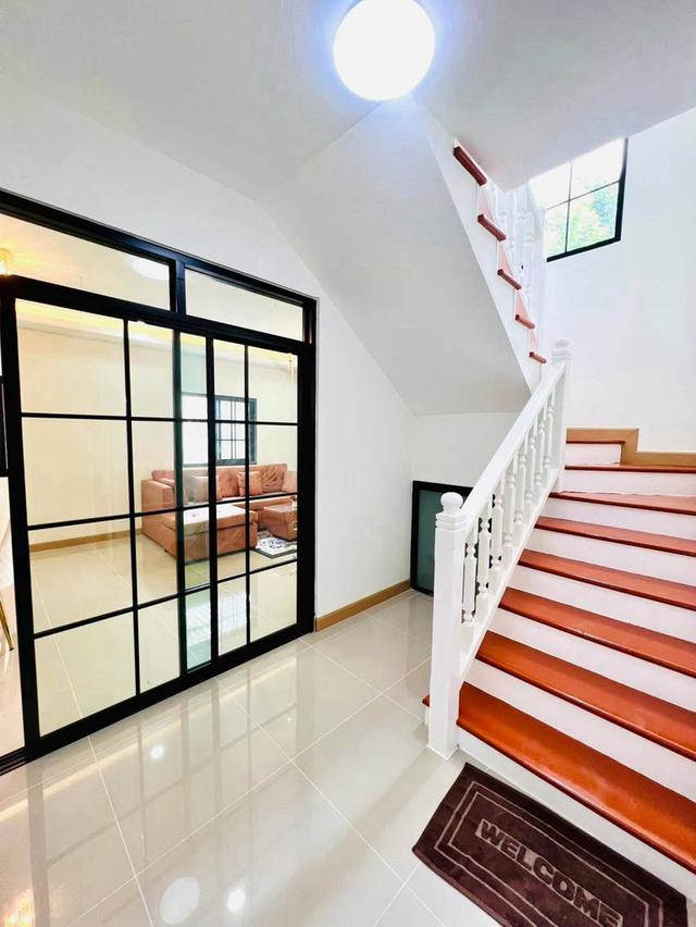 หมู่บ้านพฤกษาวิลเลจ 5 ทำเลวงแหวน - รัตนาธิเบศร์ บ้านเดี่ยว 2 ชั้น ถนนเมนโครงการ ตกแต่งใหม่ 11