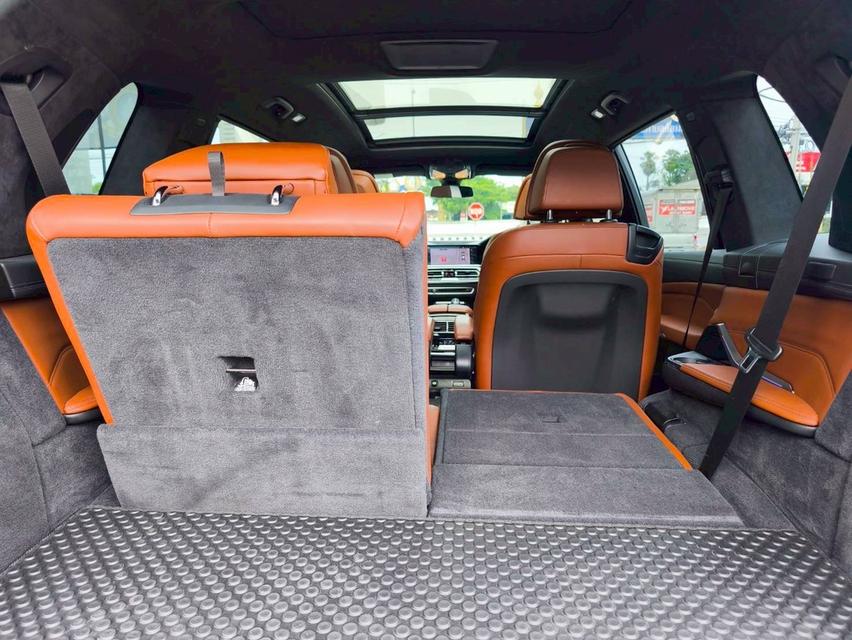 รหัสรถ KPV4629 2020 BMW X7 50d M Sport 4WD SUV 7 Seat 16