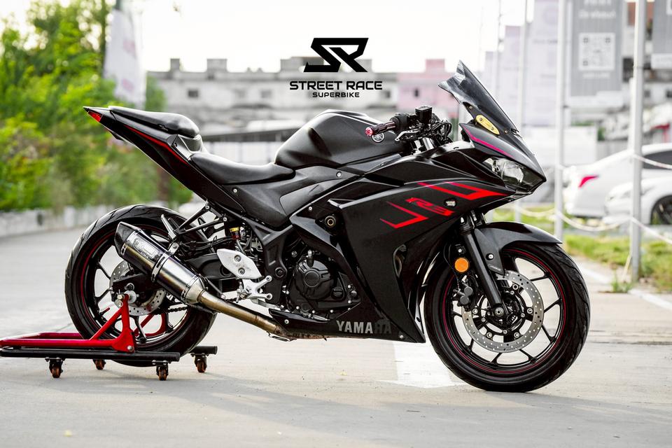 2017 Yamaha r3 ปี 2017 สีดำ ใส่ท่อ yoshimura หล่อๆ เสียงเร้าใจ พร้อมขี่!