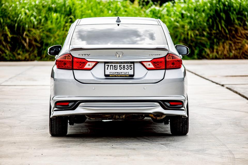 Honda City 1.5S ปี 2018 สีเทา มือเดียวป้ายแดง  7