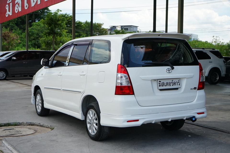 2012 TOYOTA INNOVA 2.0G 4