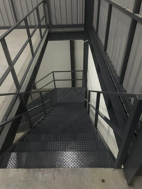 ให้เช่า โกดังสร้างใหม่ พร้อมออฟฟิศ พื้นที่ 900 ตรม.พัฒนาการตัดใหม่ พัฒนาการ 97(ตัดใหม่) ไฟฟ้า 3 เฟส รถคอนเทนเนอร์เข้าได้ ใกล้สนามบินสุวรรณภูมิ 4