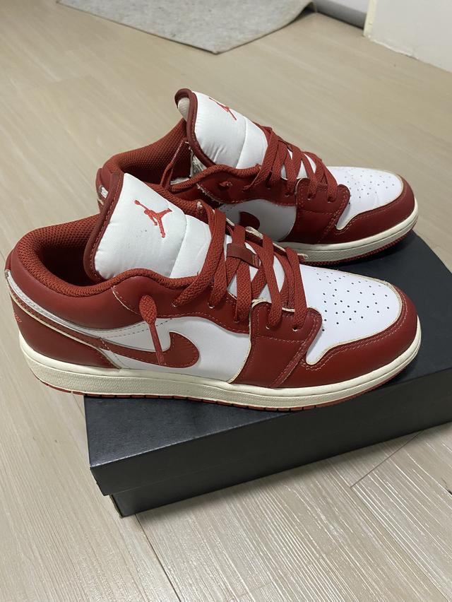 รองเท้าNike air Jordan 1 low se (ge) 2