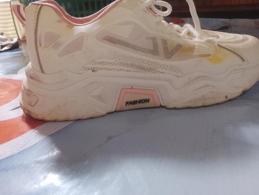 รองเท้าFASHIONมือ2เบอร์39สภาพเหมือนใหม่จร้า