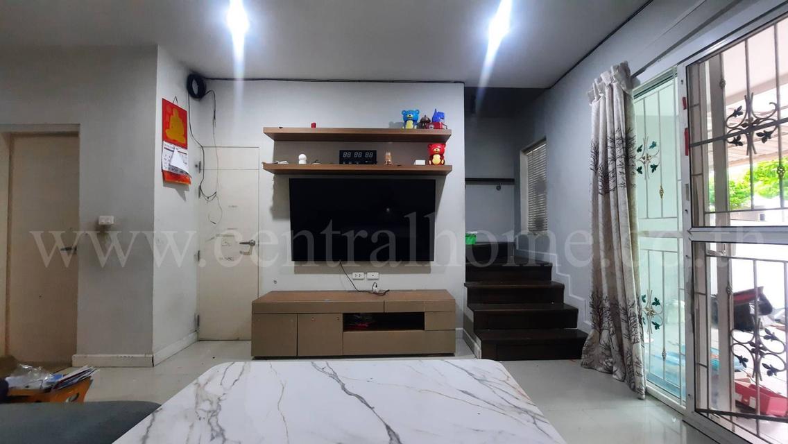 ทาวน์โฮม 3 ชั้น ซิกเนเจอร์ รามอินทรา 109 พร้อมอยู่ 3