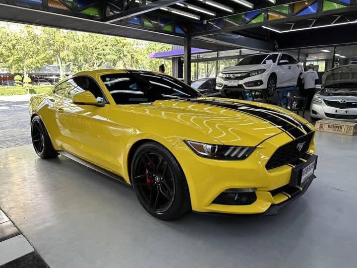 Ford Mustang ปี 2016