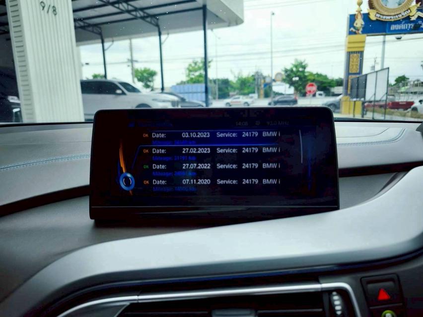 รหัสรถ KPV1067 2018 BMW i8 1.5 HYBRID Pure Impulse สีดำ WRAP สีน้ำตาล  14