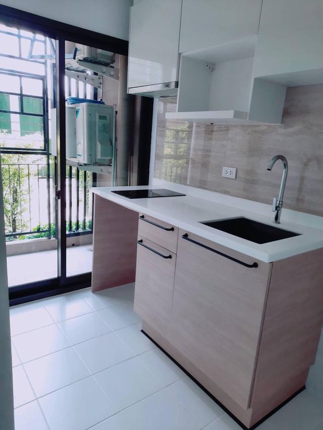 1 Bedroom Sathorn Private Living in the Heart of Bangkok’s Embassy District 5