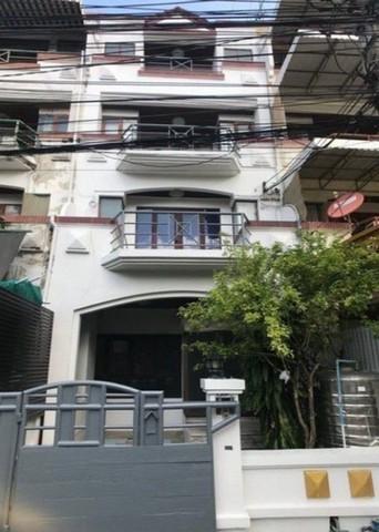 ให้เช่าทาวน์โฮม 4 ชั้น หมู่บ้านซื่อตรง 6 ห้องนอน ใกล้ Central Eastville ทางด่วนรามอินทรา เหมาะทำออฟฟิศพักอาศัย 10