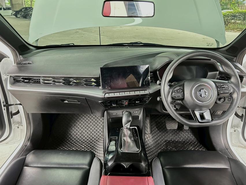 MG-5 1.5 X Sunroof ปี 2022