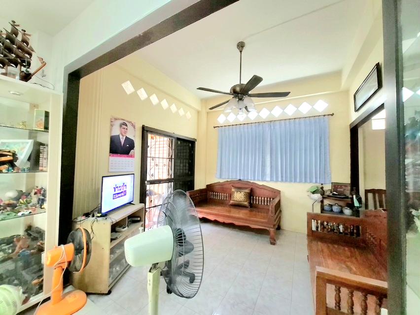 บ้านเดี่ยว 2 ชั้น หมู่บ้านโรจนะการ์เด้นท์โฮม 19