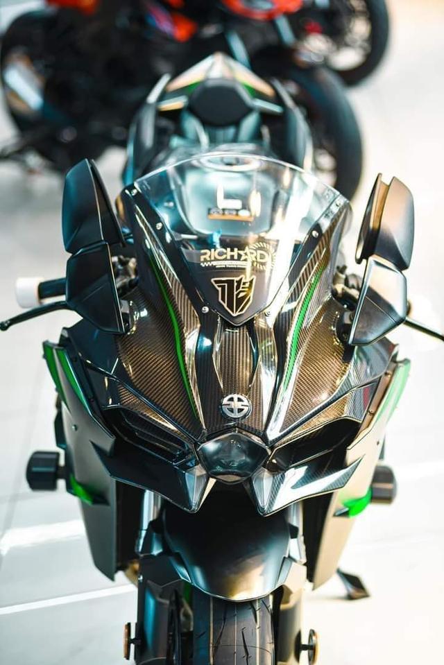 Kawasaki Ninja H2R สีเขียว 3