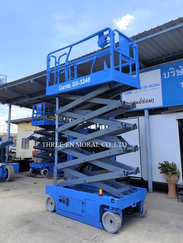 รถกระเช้า Scissor Lift Genie GS-3246 3