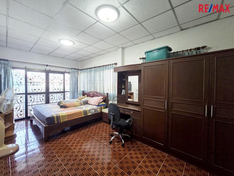 ขายบ้านแฝด เพชรเกษม 69 หนองแขม หมู่บ้านทวีทอง 3 ฟังก์ชันลงตัว เดินทางสะดวก ราคาดี 14