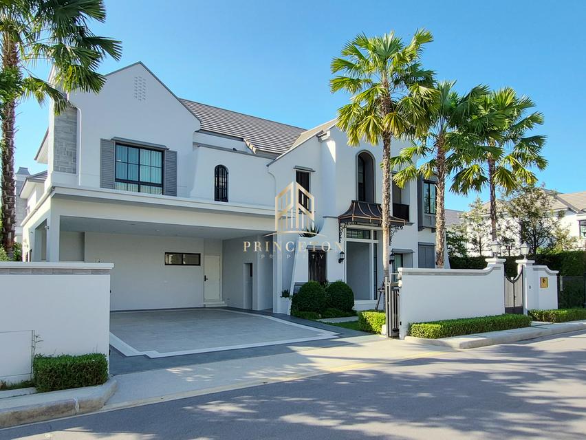 Luxury Show House for Sale Nantawan Rama 9 – New KrungthepKreetha 2