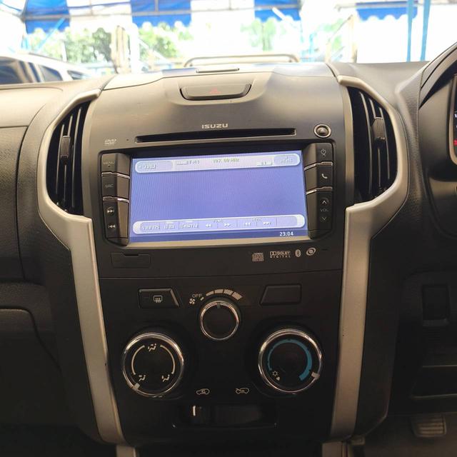 Isuzu D-Max 2.5Z Hi-Lander 4ประตู ดีเซล เกียร์ธรรมดา ปี2013 13