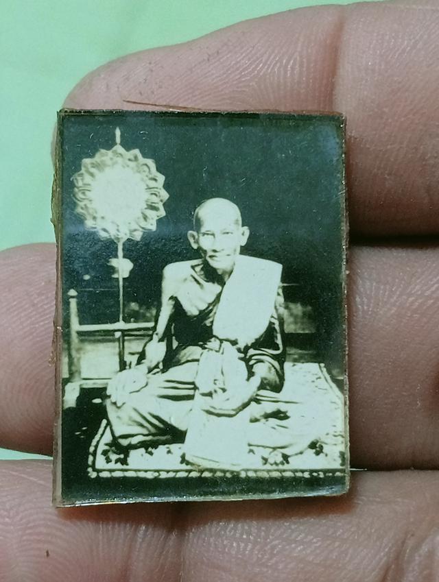 หลวงปู่ศุขวัดมะขามเฒ่า