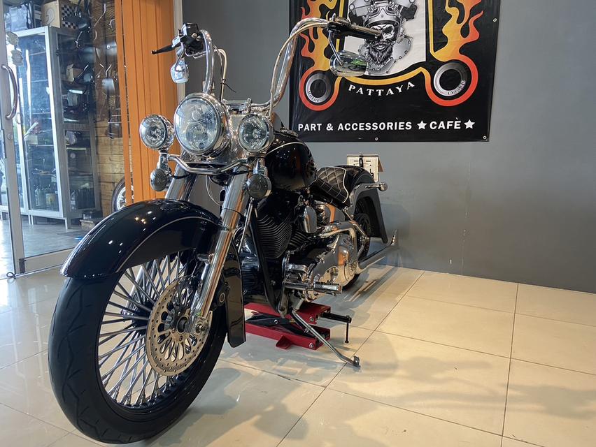 Harley-Davidson Softail Dence Chicano 6