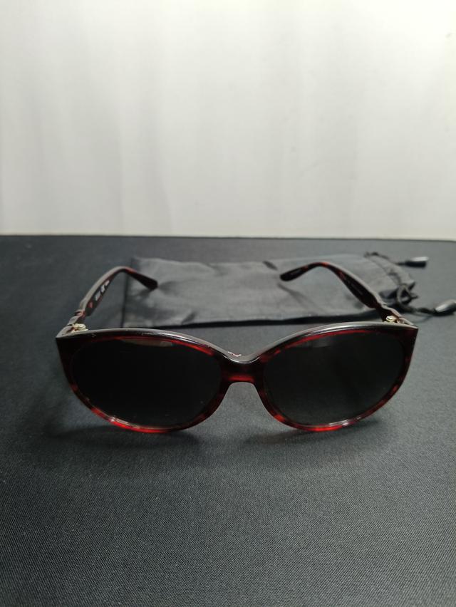 แว่นตากันแดดผู้หญิง E L L E กรอบลายกระสีแดงบาร์กันดี รุ่น ELT8969 รูปย่อยที่ 3