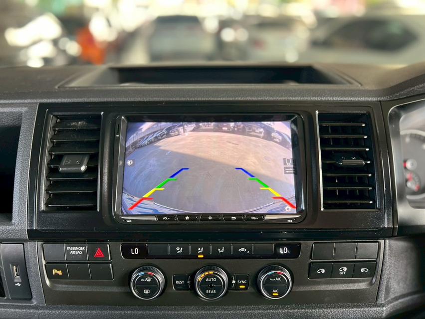 ปี 2017 VOLKSWAGEN CARAVELLE, 2.0 BITDI รูปที่ 12