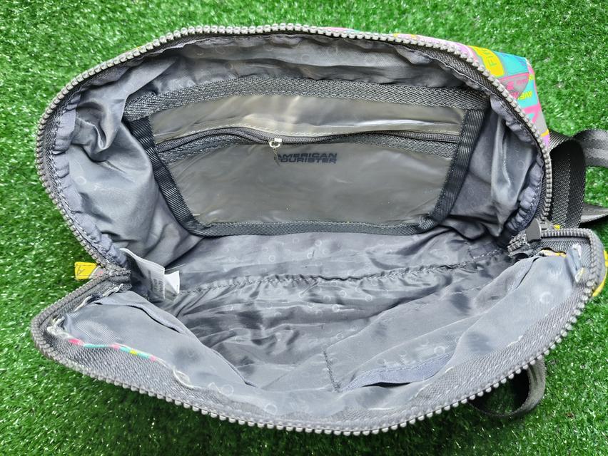 American Tourister  7