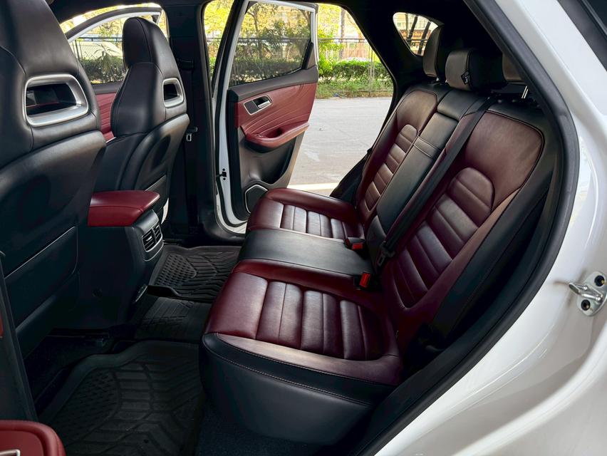 MG HS 1.5 Turbo X Sunroof AT ปี 2020 16