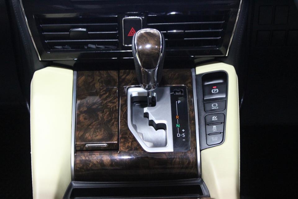 รหัสรถ JRS4310 Toyota Alphard 2.5 Hybrid X ปี2018 19