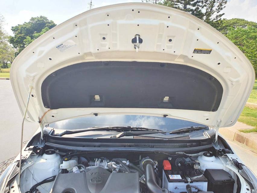 Toyota Yaris Ativ sport 2022 สีขาว รูปที่ 18