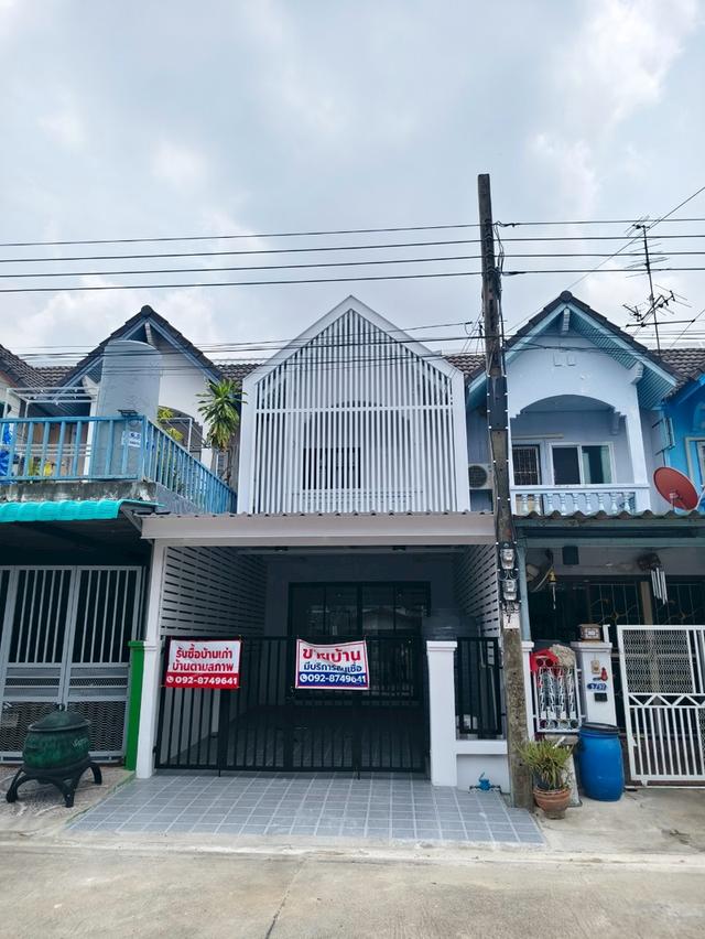 ทาวน์เฮ้าส์ 1.8 ล. บางบอน5 รีโนเวทใหม่พร้อมอยู่ เงืนเดือน 25000 กู้ได้ ผ่อนเดือนละ 8,xxxบาท 9