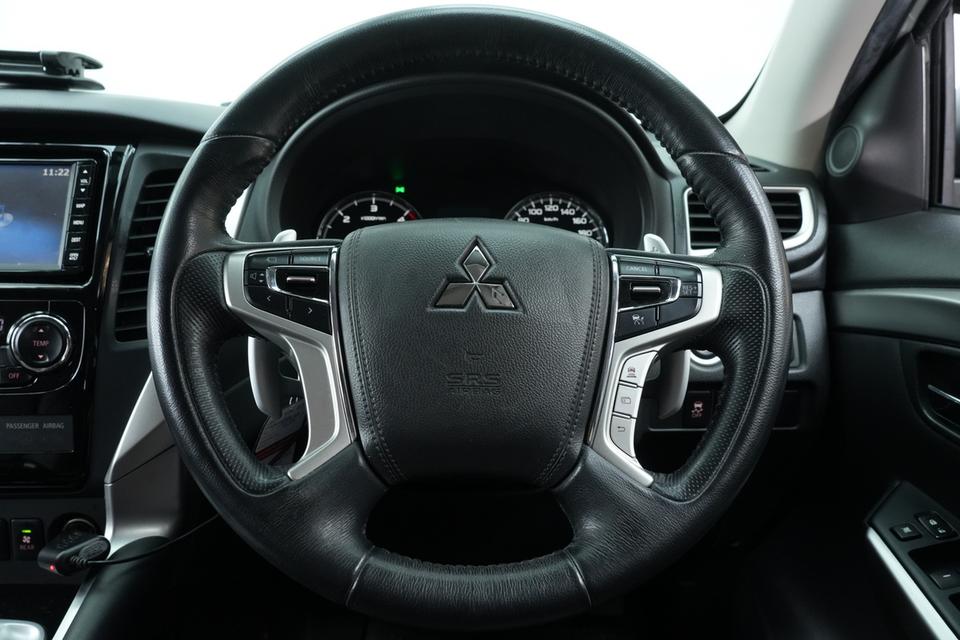 2018 MITSUBISHI PAJERO SPORT 2.4 GT 2WD A/T สีเทา รูปที่ 9