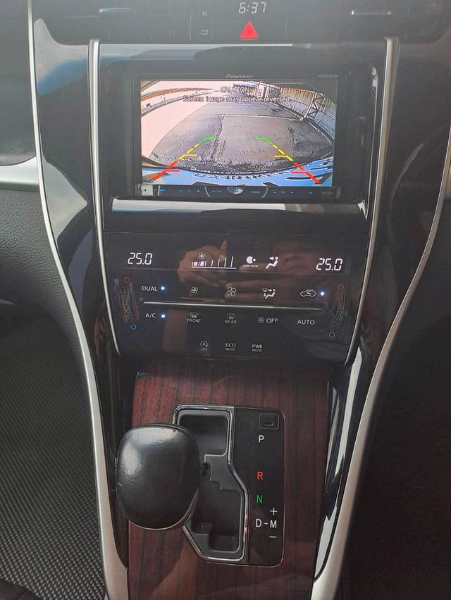 Toyota Harrier 2.0 L Premium เบนซิน ปี2014 ไม่เคยมีอุบัติเหตุ ไม่เคยติดแก๊สประวัติดี เข้าศูนย์ตลอดสีดำ 12