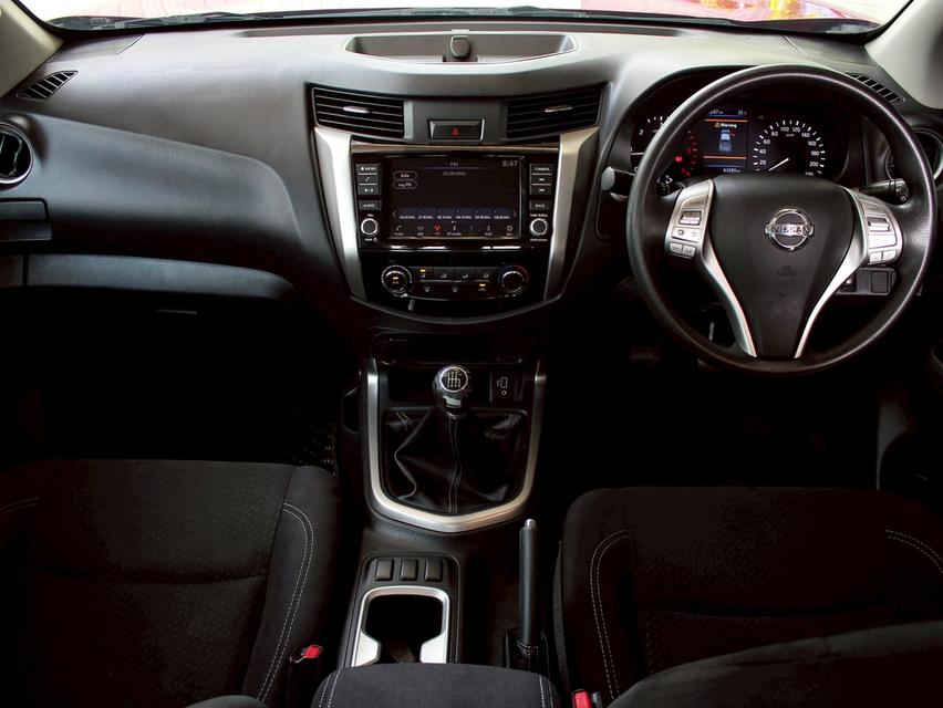NISSAN NAVARA NP300 2.5 EL KING CAB CALIBRE 2020 11