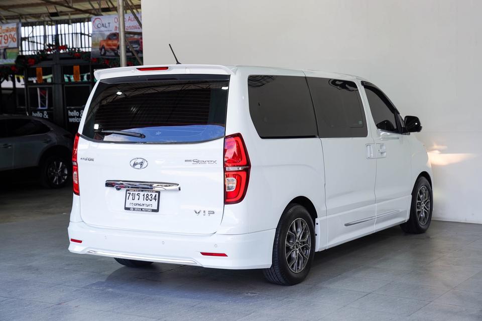HYUNDAI GRAND STAREX 2.5 VIP AT รูปที่ 4