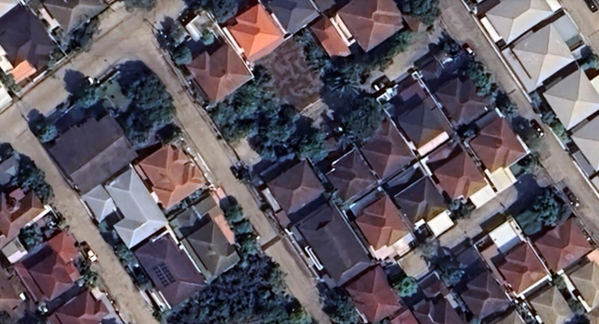 บ้านพร้อมที่ดิน 159 ตรว. 5 นอน 2 น้ำ 2 ครัว 1 พระ 1 นั่งเล่น 1 โถง 7