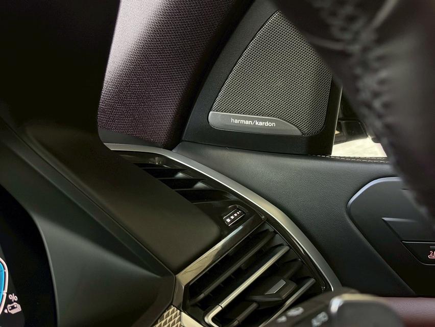 BMW X5 xDrive45e M Sport ปี 2022  ไมล์ 4x,xxx km  15