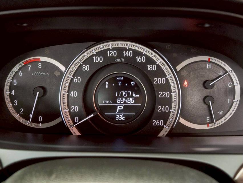Honda Accord 2.0El ปี16 8