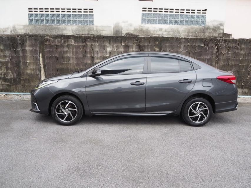 TOYOTA YARIS ATIV 1.2 SPORT ปี 2022