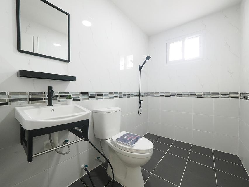 ขายทาวน์เฮ้าส์ 2 ชั้น ม.สวีทโฮมปาร์ค ขนาด 30.7 ตร.ว. 4นอน 3น้ำ 1จอดรถ [บางบัวทอง-ไทรน้อย] ขาย 1.99ล้าน 11