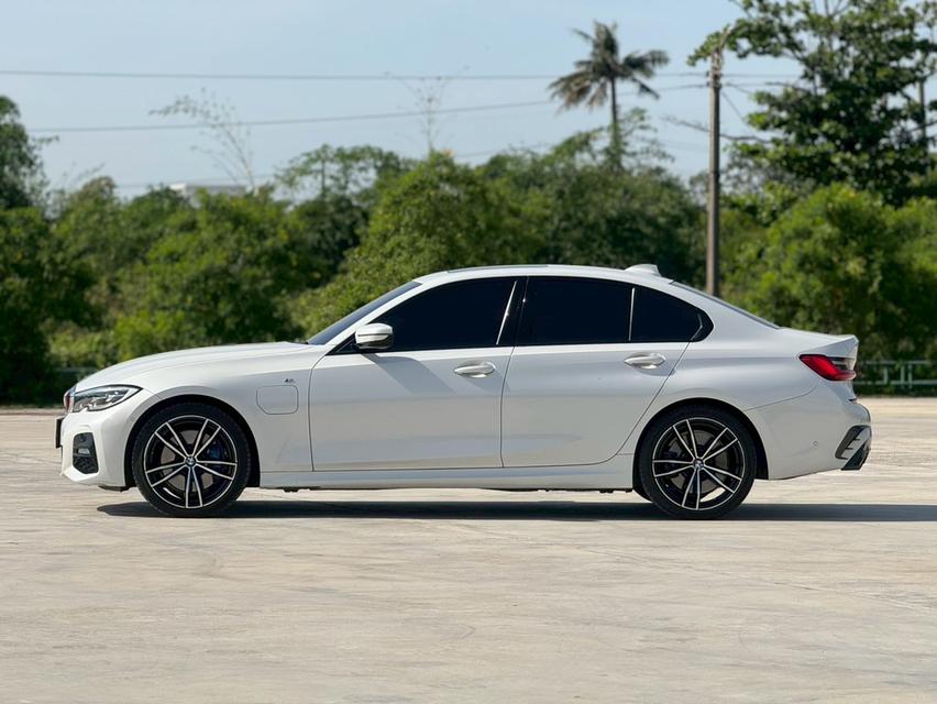 BMW 330e M Sport G20ปี 2021 จด 2021 เลขไมล์ 96,xxx KM.