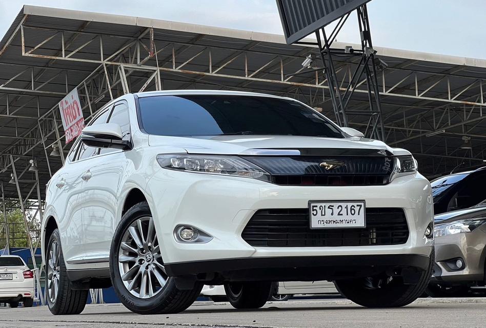 Toyota Harrier 2.0 ตัวท็อป ปี 2014 มือสองสภาพดี