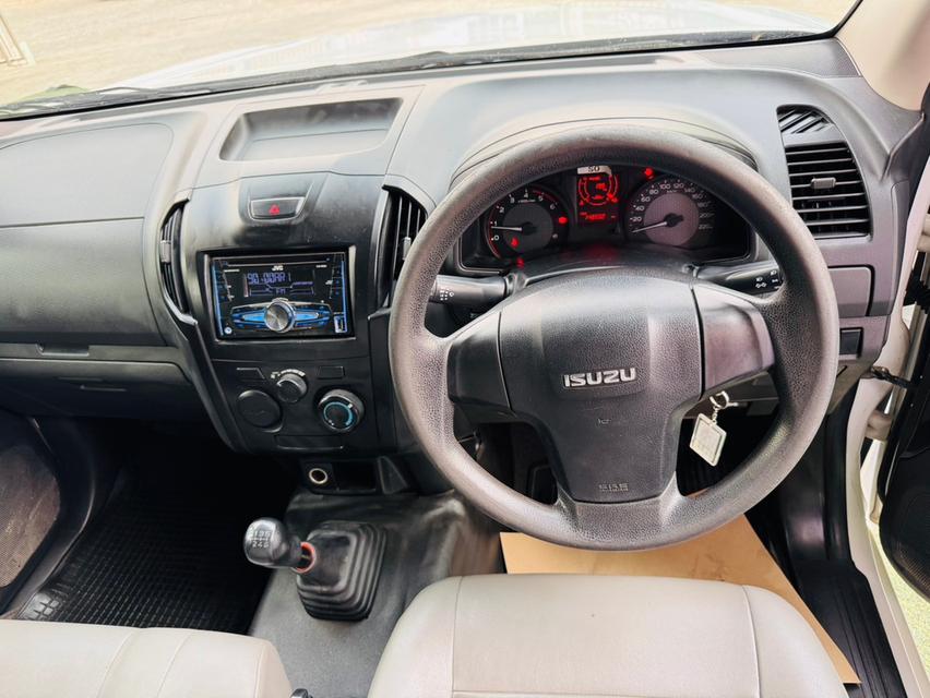 ISUZU D-MAX SPARK 1.9 Ddsi ปี 2019 ตู้แห้งสูง 180 ซม เสริมแหนบ 12