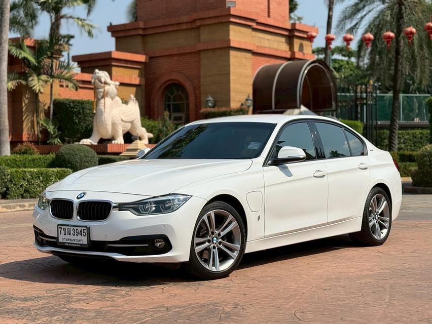 รหัสรถ PJP3945 2018 BMW 330e Sport