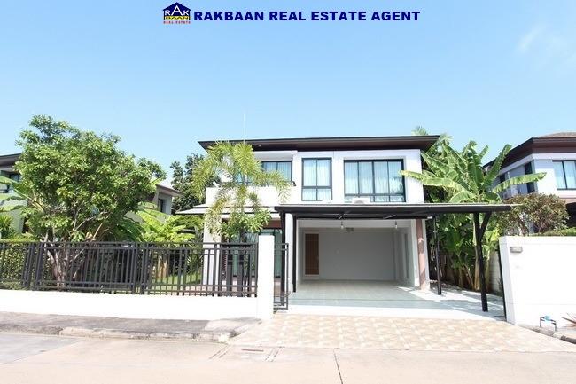 ขายบ้านเดี่ยว อควา ดิวิน่า รามคำแหง 96.2 ตร.ว. 5 ห้องนอน 3 ห้องน้ำ 1 ห้องเมท พร้อมเข้าอยู่ ใกล้ MRT สีส้ม 7