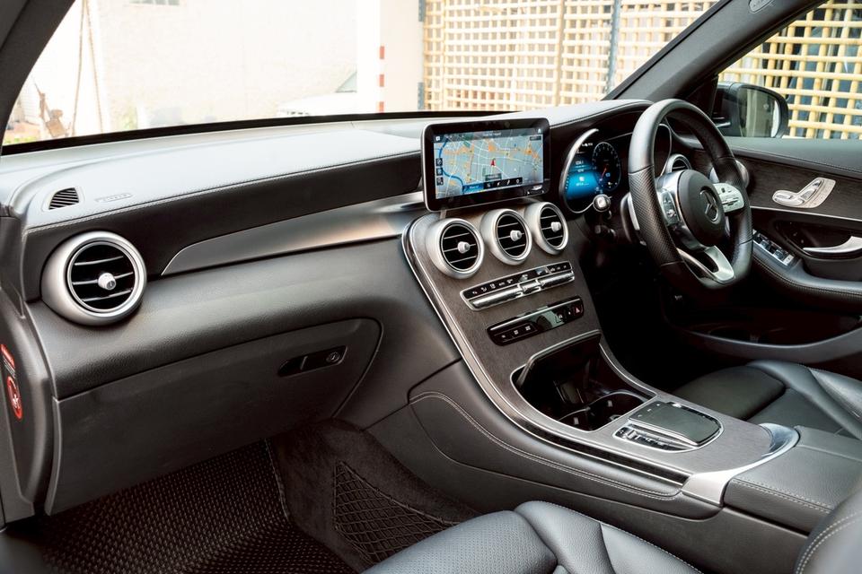 Benz GLC300e AMG Dynamic Facelift จดทะเบียน 2021✔️มือเดียว 90,000KM ตัวท็อปสุด AMG หลังคาแก้ว รุ่น Facelift รูปที่ 7