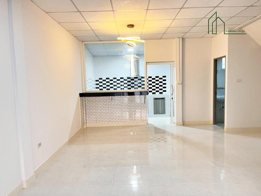 ทาวน์เฮ้าส์ 2 ชั้น ม.ชายคลอง เทพารักษ์ บางบ่อ 6