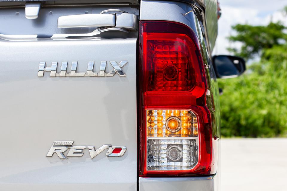 TOYOTA Hilux Revo Single Cab 2.4 Entry 6 MT 2022  11