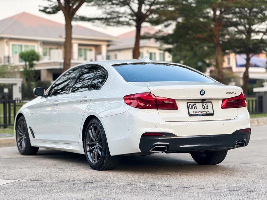 รหัส AVA53 (Santa Claus) BMW 520d Msport G30 รุ่นทอปสุด ดีเซล ปี 2019 4