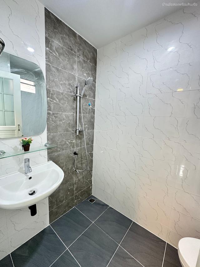 หมู่บ้าน นันทวัน 10 ซ.เลียบวารี 37 17