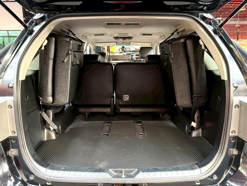 TOYOTA FORTUNER 3.0 TRD Sportivo 4WD ปี 2015 15
