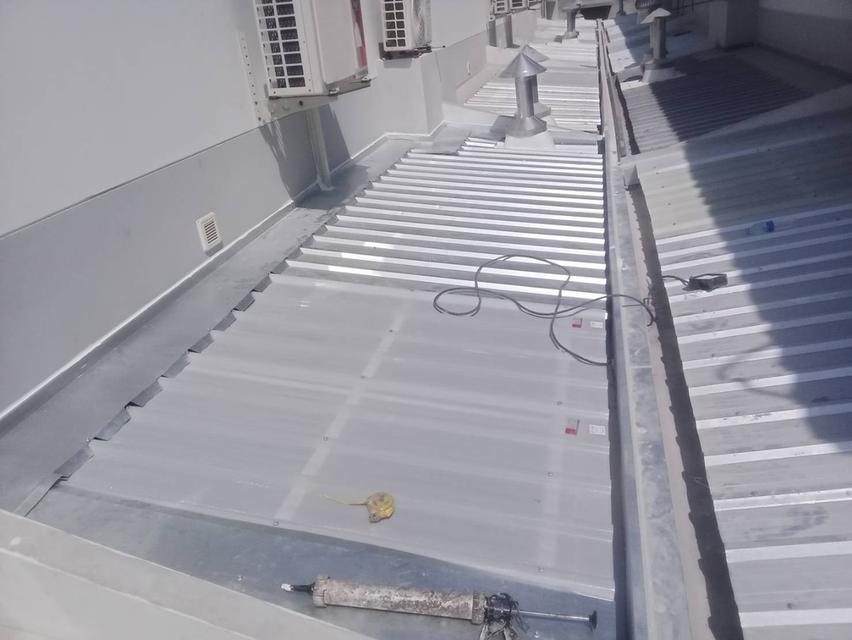 รับเหมาต่อเติมโครงหลังคา กันสาด แบบครบวงจร รูปที่ 12